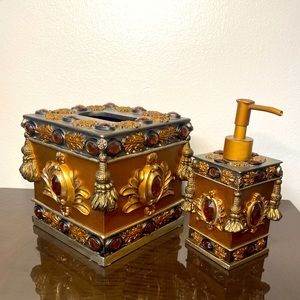 Handmade Royal Soap Dispenser and Tissue Box Set